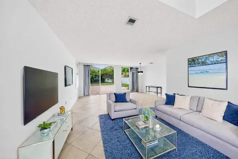 191 NW 118th Drive Coral Springs FL 33071