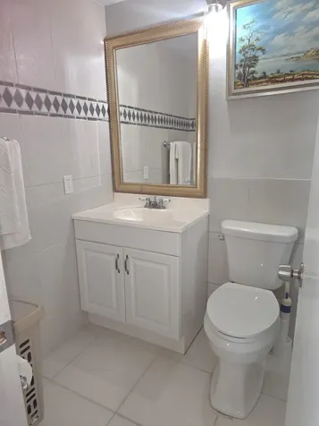 45 Easthampton B West Palm Beach FL 33417