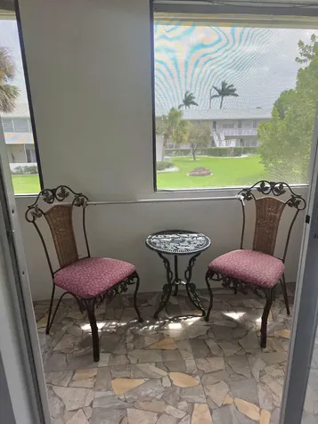 45 Easthampton B West Palm Beach FL 33417