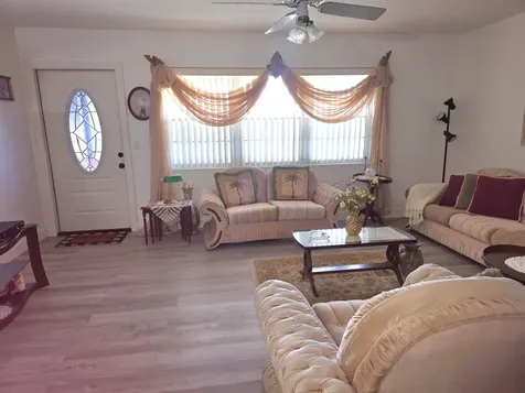 45 Easthampton B West Palm Beach FL 33417