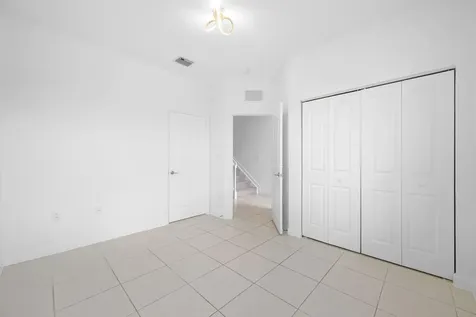 2739 SE 17th Street Homestead FL 33035