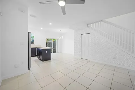2739 SE 17th Street Homestead FL 33035