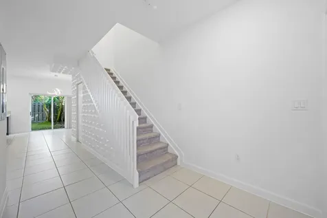 2739 SE 17th Street Homestead FL 33035