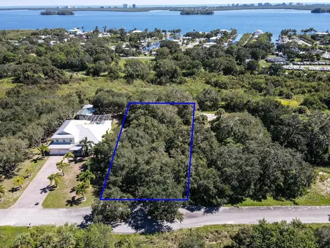 4120 Mariner Oaks Way Fort Pierce FL 34946