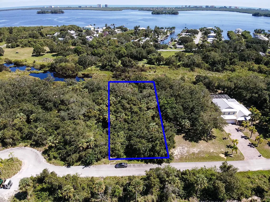 4132 Mariner Oaks Way Fort Pierce FL 34946