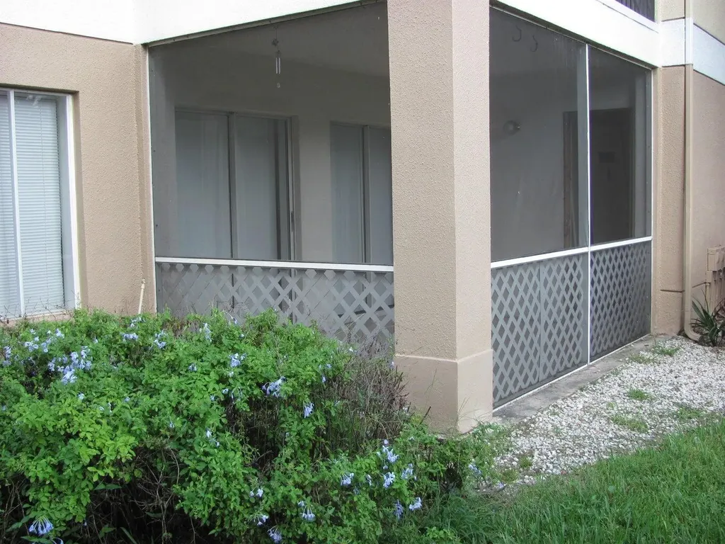 815 W Boynton Beach Boulevard Boynton Beach FL 33426