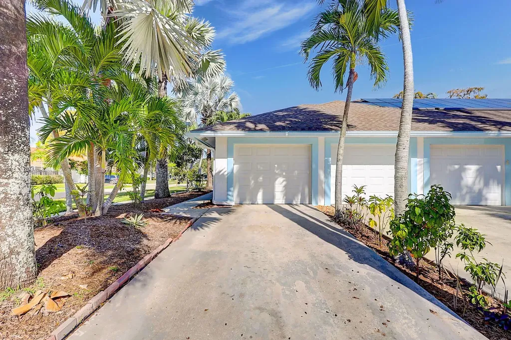 1176 Staghorn Street Wellington FL 33414