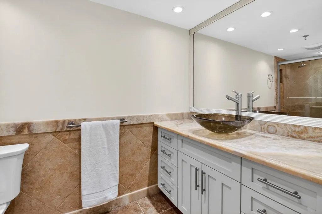 4605 S Ocean Boulevard Highland Beach FL 33487
