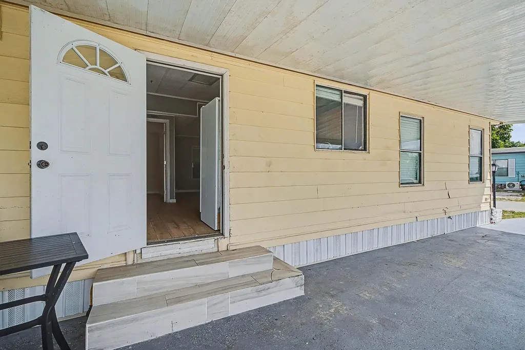 2681 Riviera Boulevard West Palm Beach FL 33409