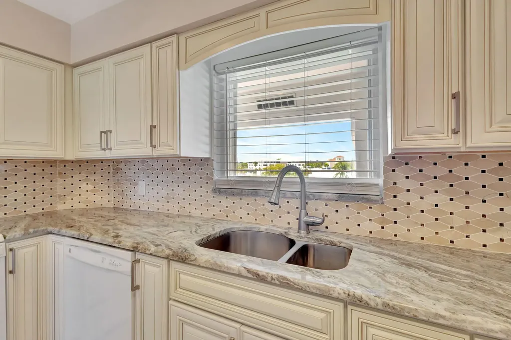300 Golfview Road North Palm Beach FL 33408