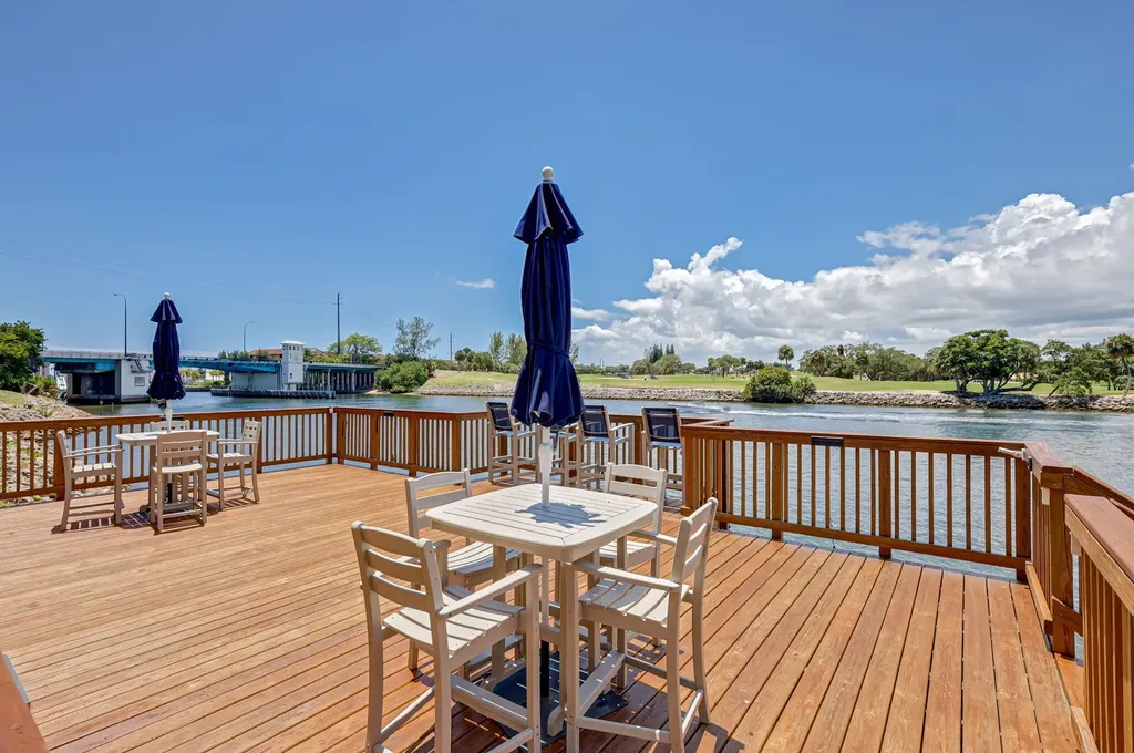 300 Golfview Road North Palm Beach FL 33408