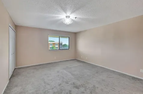 300 Golfview Road North Palm Beach FL 33408
