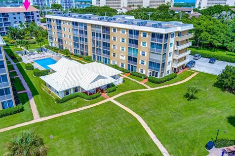 300 Golfview Road North Palm Beach FL 33408