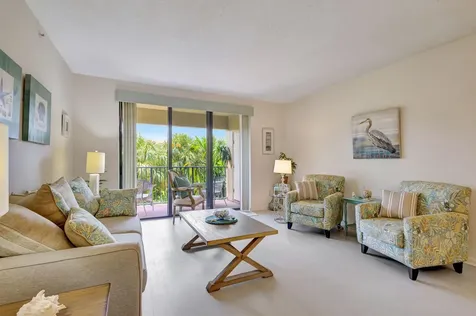 800 Uno Lago Drive Juno Beach FL 33408