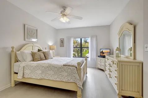 800 Uno Lago Drive Juno Beach FL 33408