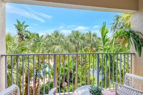 800 Uno Lago Drive Juno Beach FL 33408