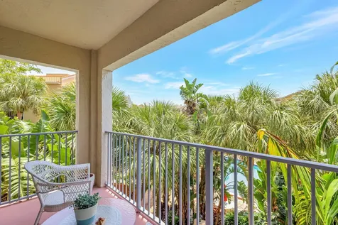 800 Uno Lago Drive Juno Beach FL 33408