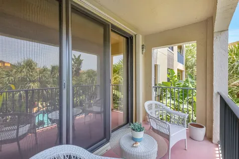 800 Uno Lago Drive Juno Beach FL 33408