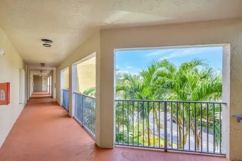 800 Uno Lago Drive Juno Beach FL 33408