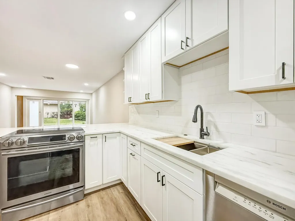 13735 Flora Place Delray Beach FL 33484