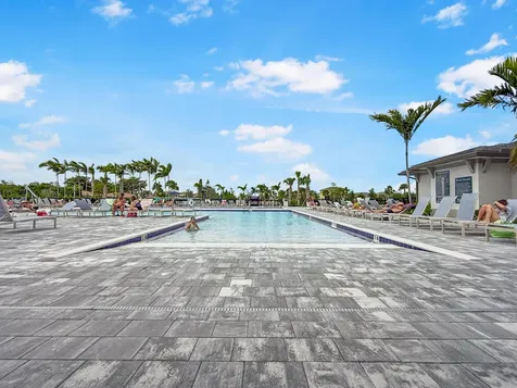 13735 Flora Place Delray Beach FL 33484