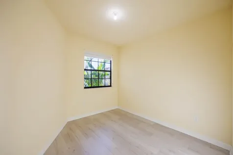 5636 NW 58th Lane Tamarac FL 33319