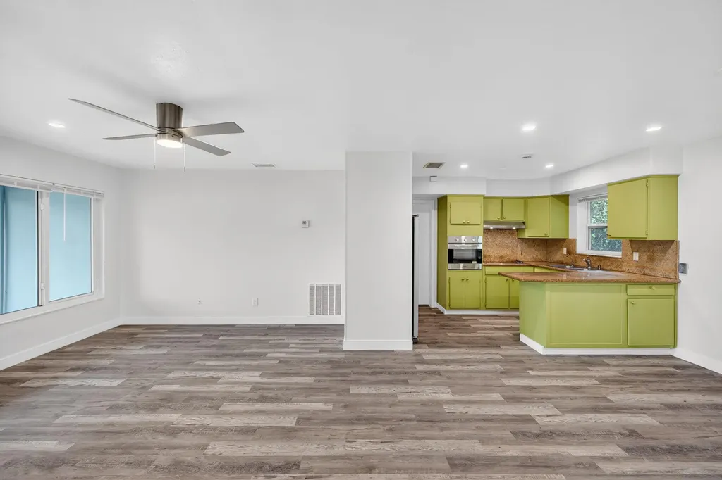 3140 NE 9th Avenue Pompano Beach FL 33064