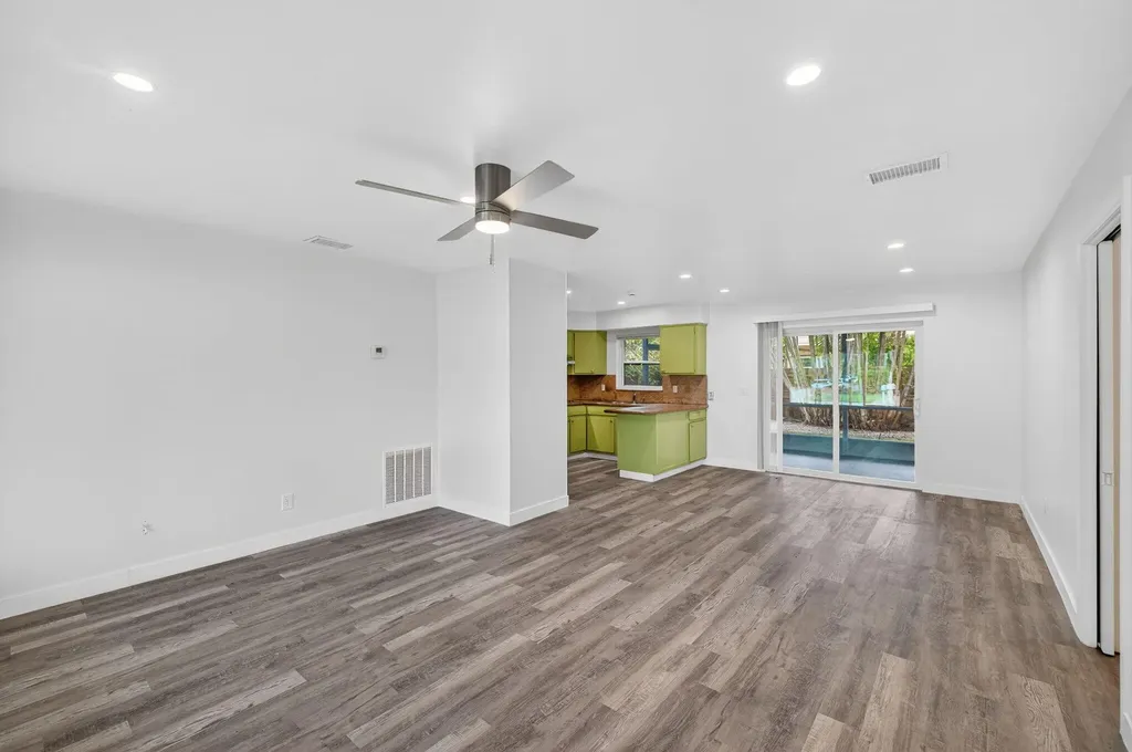 3140 NE 9th Avenue Pompano Beach FL 33064