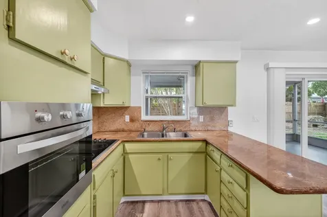 3140 NE 9th Avenue Pompano Beach FL 33064