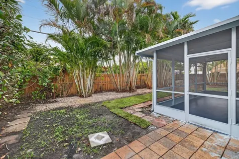 3140 NE 9th Avenue Pompano Beach FL 33064
