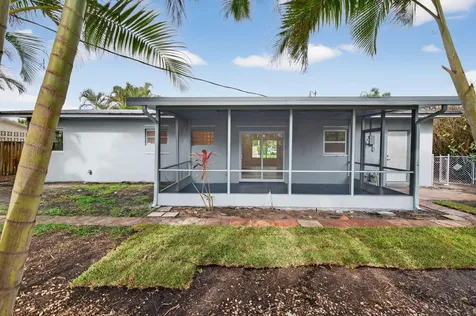 3140 NE 9th Avenue Pompano Beach FL 33064