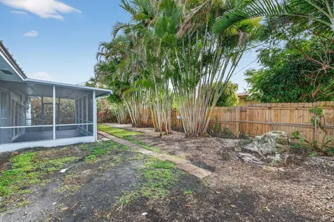 3140 NE 9th Avenue Pompano Beach FL 33064