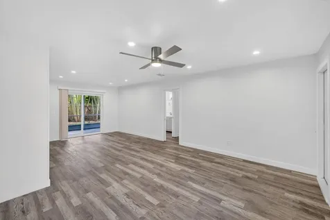 3140 NE 9th Avenue Pompano Beach FL 33064