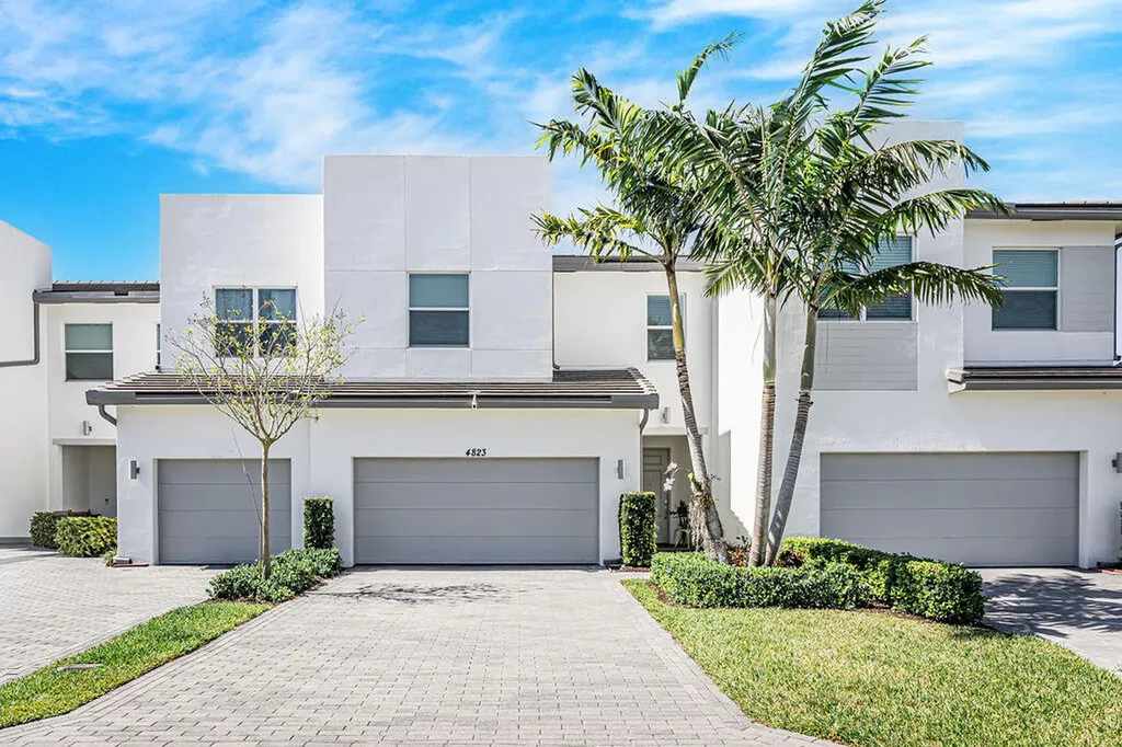 4823 Navali Drive Lake Worth FL 33467