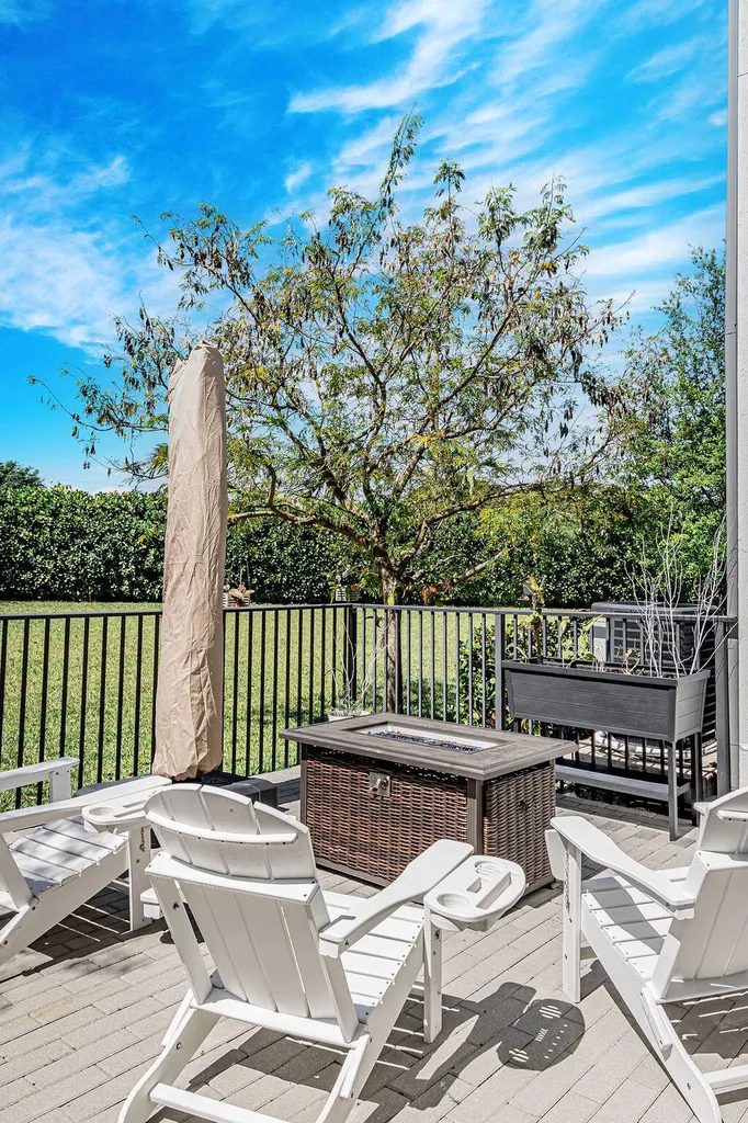 4823 Navali Drive Lake Worth FL 33467