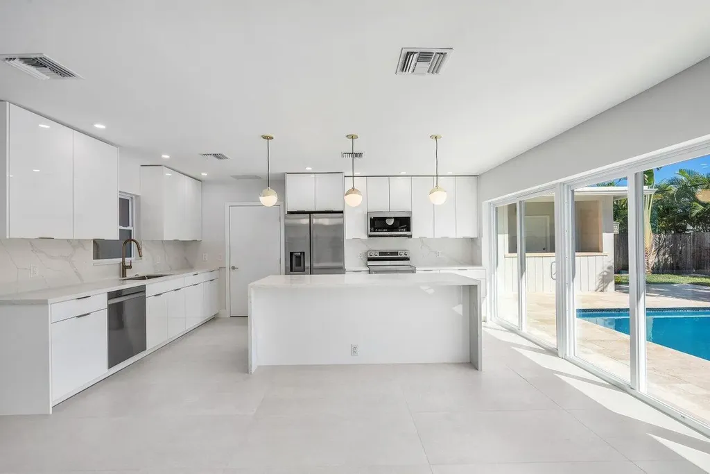 46 SW 9th Avenue Boca Raton FL 33486