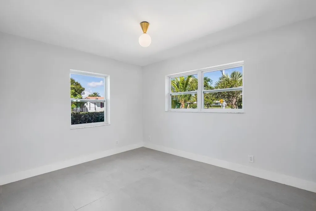 46 SW 9th Avenue Boca Raton FL 33486