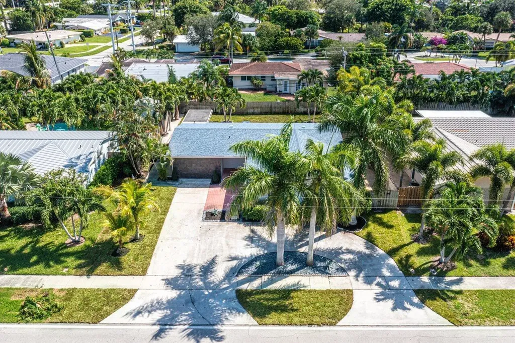 46 SW 9th Avenue Boca Raton FL 33486