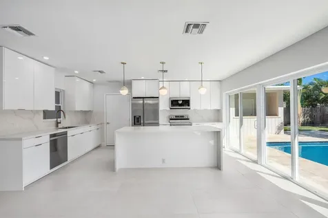 46 SW 9th Avenue Boca Raton FL 33486