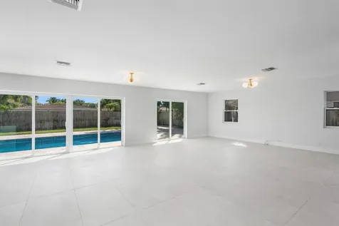 46 SW 9th Avenue Boca Raton FL 33486