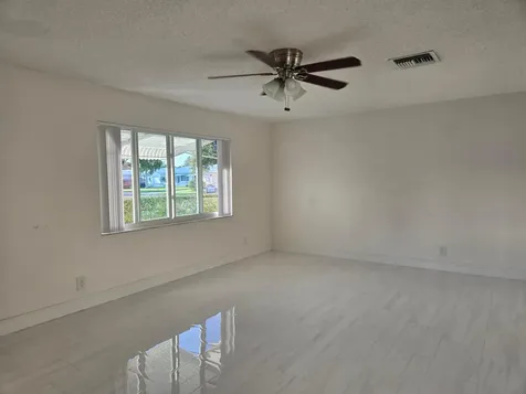 1320 NW 82nd Avenue Plantation FL 33322