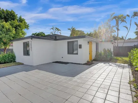 3661 NE 8th Avenue Oakland Park FL 33334