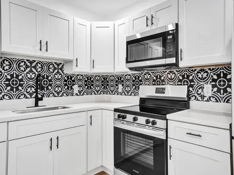 3661 NE 8th Avenue Oakland Park FL 33334