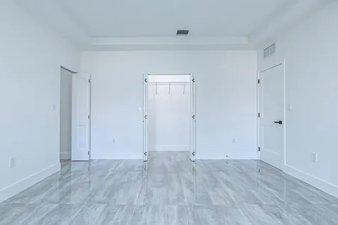 2725 NW 7th Street Fort Lauderdale FL 33311
