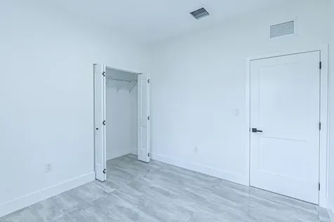 2725 NW 7th Street Fort Lauderdale FL 33311