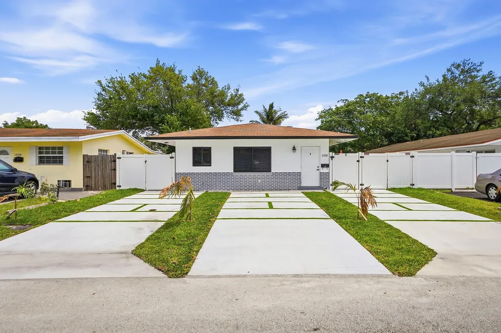 1320 SW 34th Avenue Fort Lauderdale FL 33312