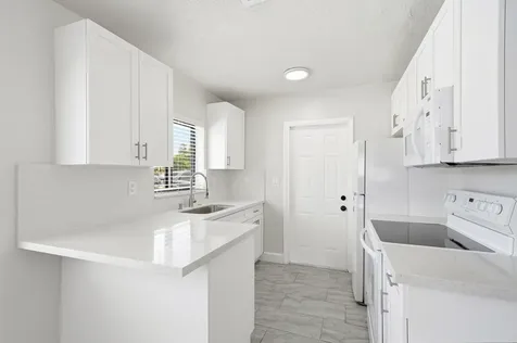 1320 SW 34th Avenue Fort Lauderdale FL 33312