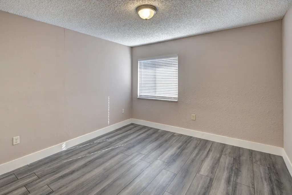 858 Crystal Lake Drive Deerfield Beach FL 33064