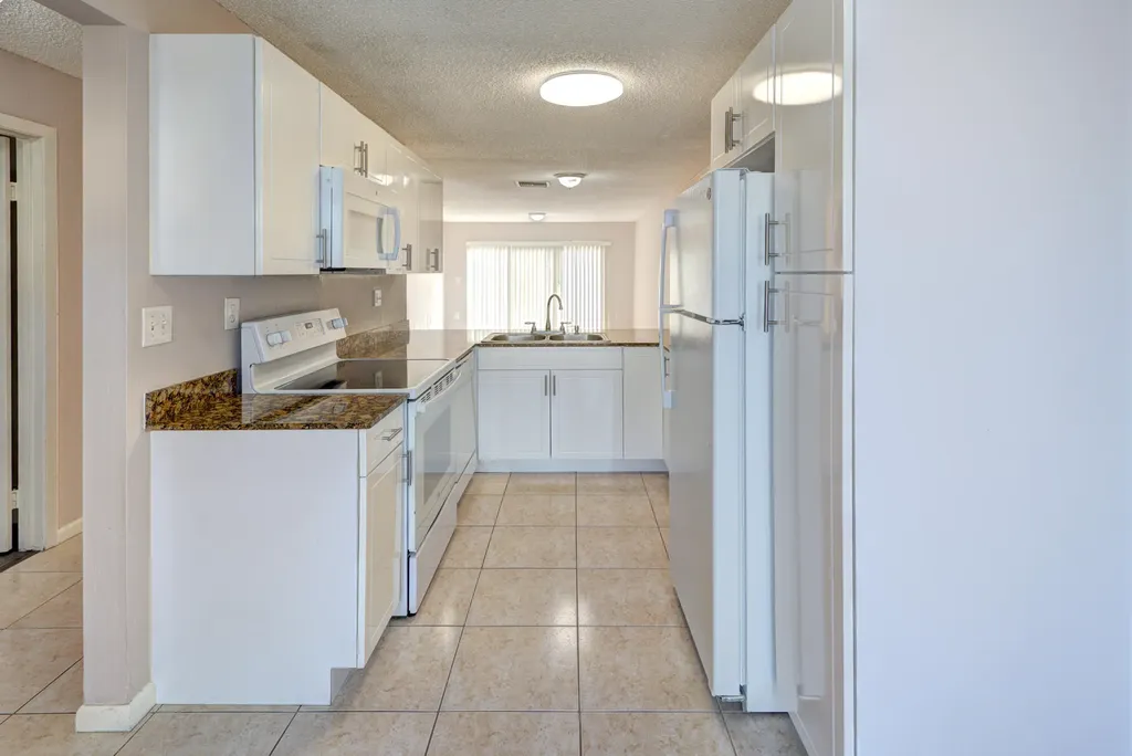 858 Crystal Lake Drive Deerfield Beach FL 33064
