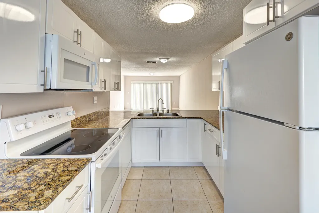 858 Crystal Lake Drive Deerfield Beach FL 33064